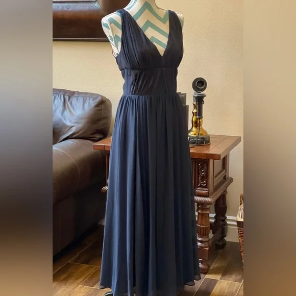 Vera Wang | Dresses | Sale Vera Wang Formal Dress | Poshmark